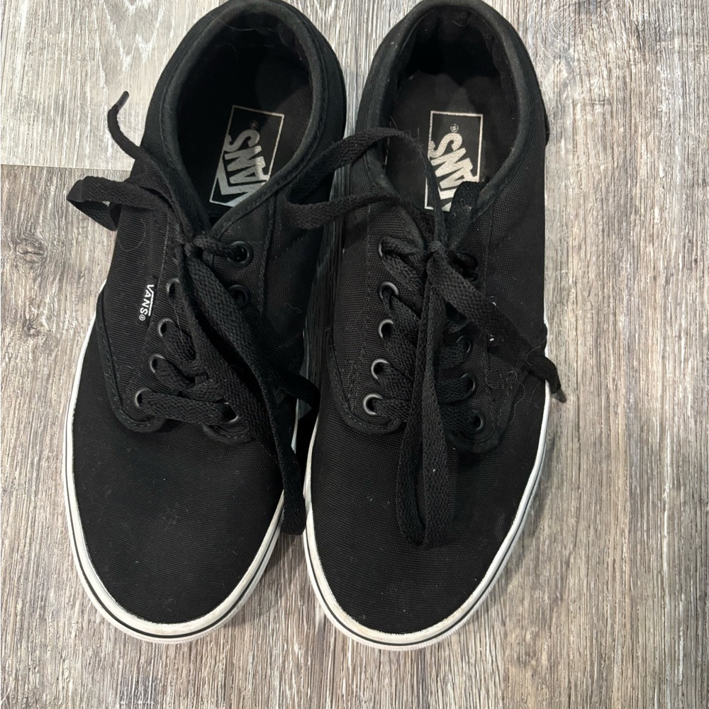 Vans Men's Black Canvas Sneakers